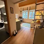 Alphonse Mucha Loft Apartments, 2 *