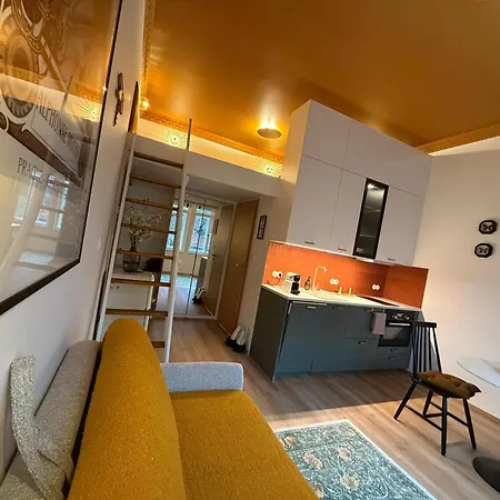 Alphonse Mucha Loft Apartments, 2 * Прага