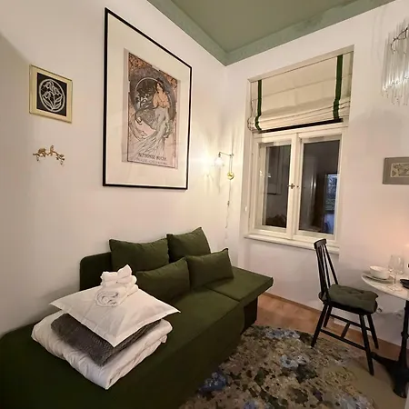 公寓 Alphonse Mucha Loft Apartments, 2