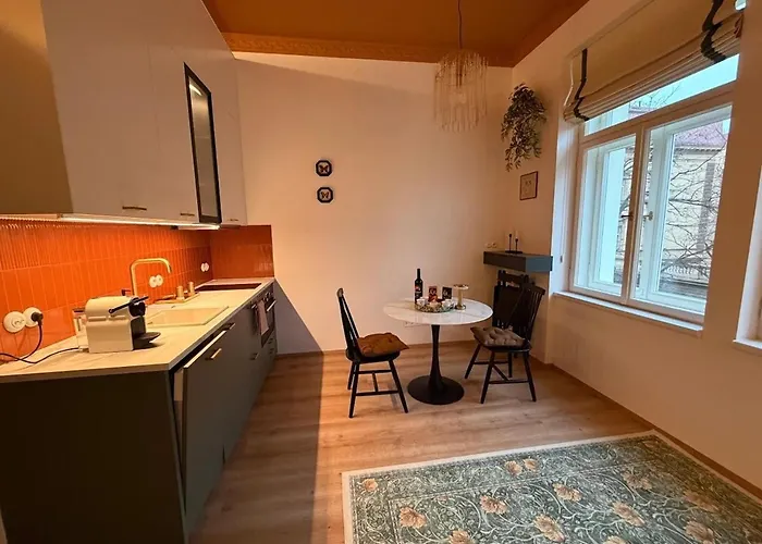Alphonse Mucha Loft Apartments, 2 * Прага