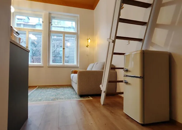 Апартаменты Alphonse Mucha Loft Apartments, 2 *