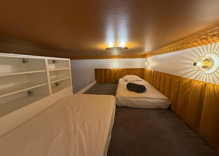 Апартаменты Alphonse Mucha Loft Apartments, 2 *