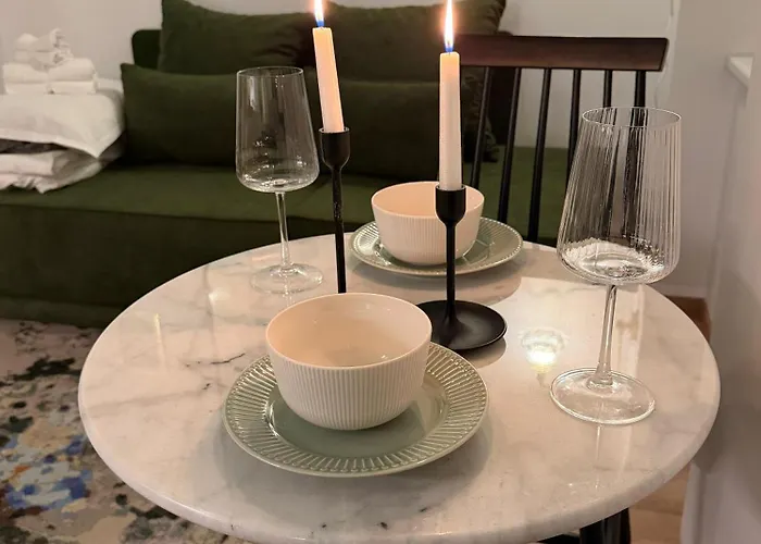 Alphonse Mucha Loft Apartments, 2 * Прага