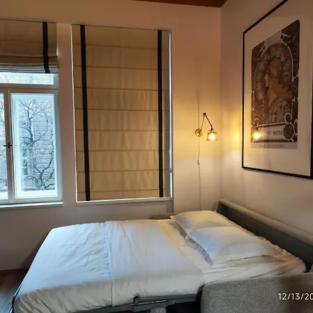 Alphonse Mucha Loft Apartments, 2 *
